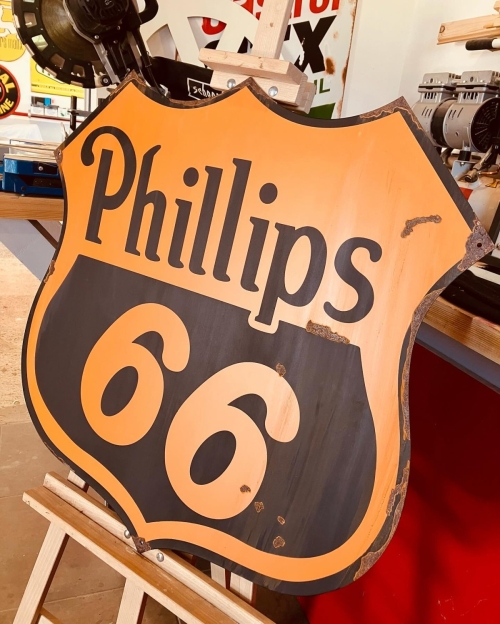 enseigne Phillips 66 