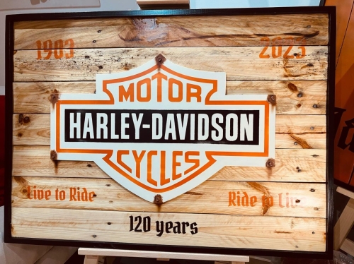 enseigne Harley Davidson commémorative